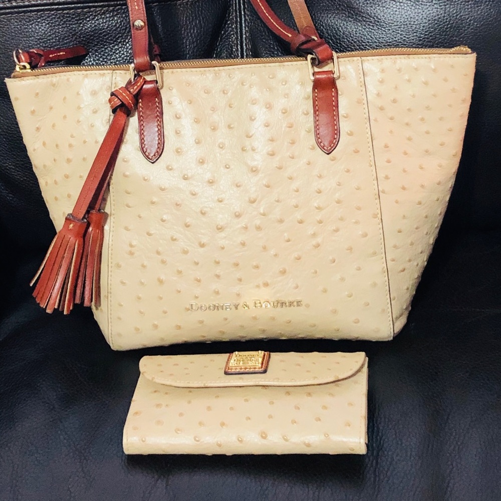 Doone & Bourke hand bag!!